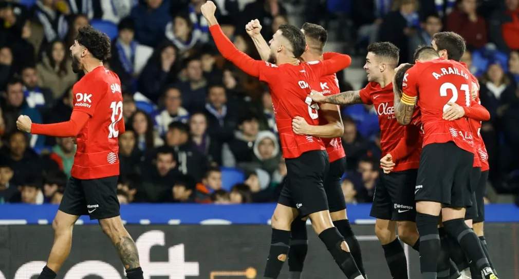 A Timeline of Homecoming