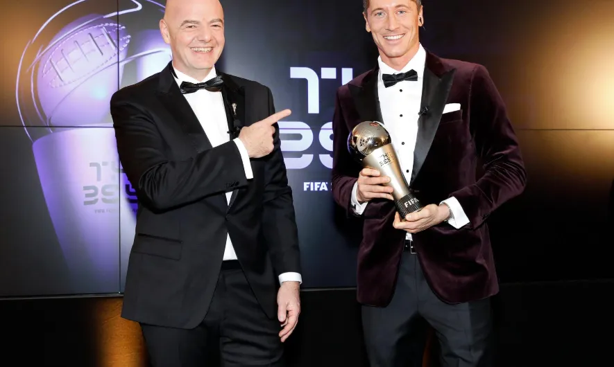 Lewandowski Breaks the Spell: The Best Men's Player