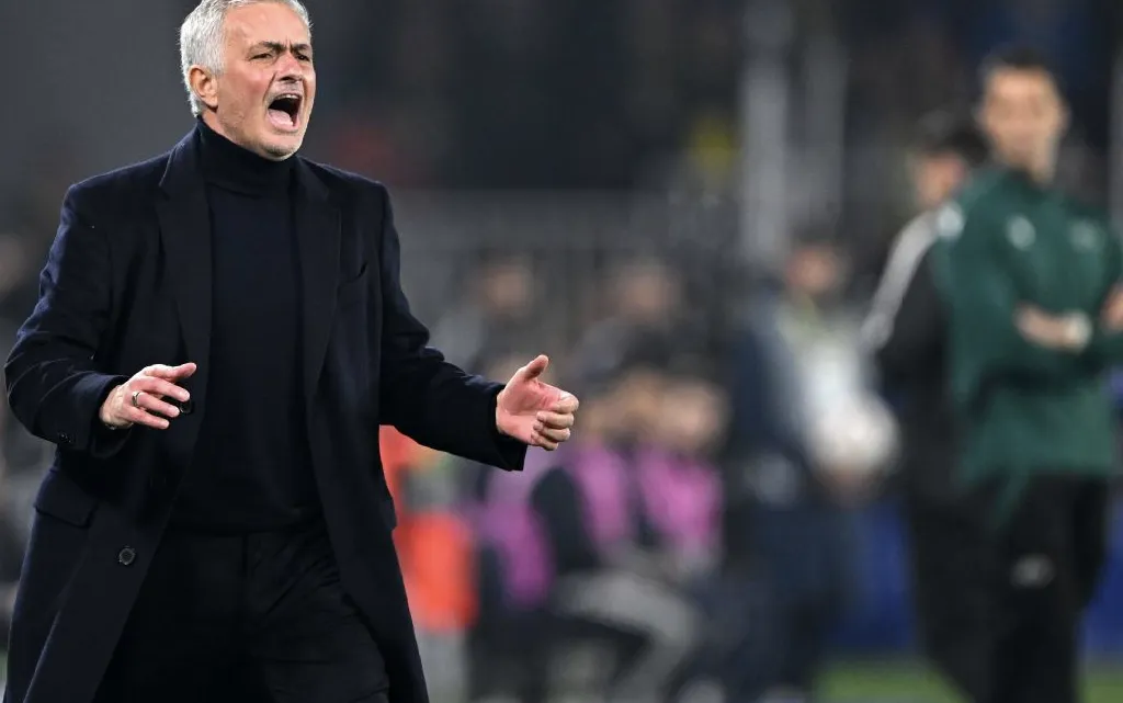 First-Half Frustrations: A Midfield Battleground